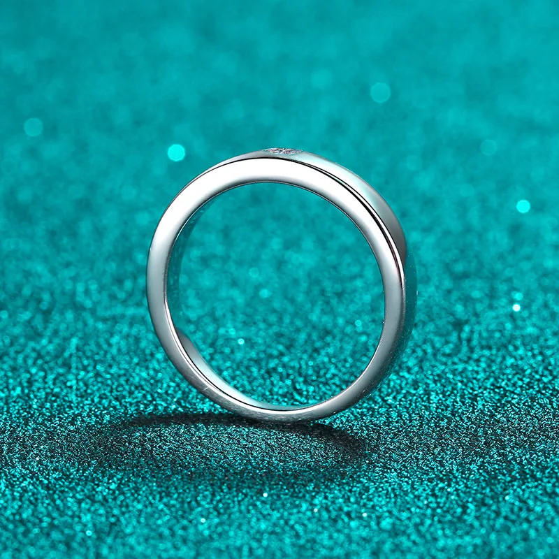Smyoue White Gold Plated 0.1ct Moissanite Ring for Men Women Classic Couple 925 Sterling Silver Marriage Band Birthday Gift