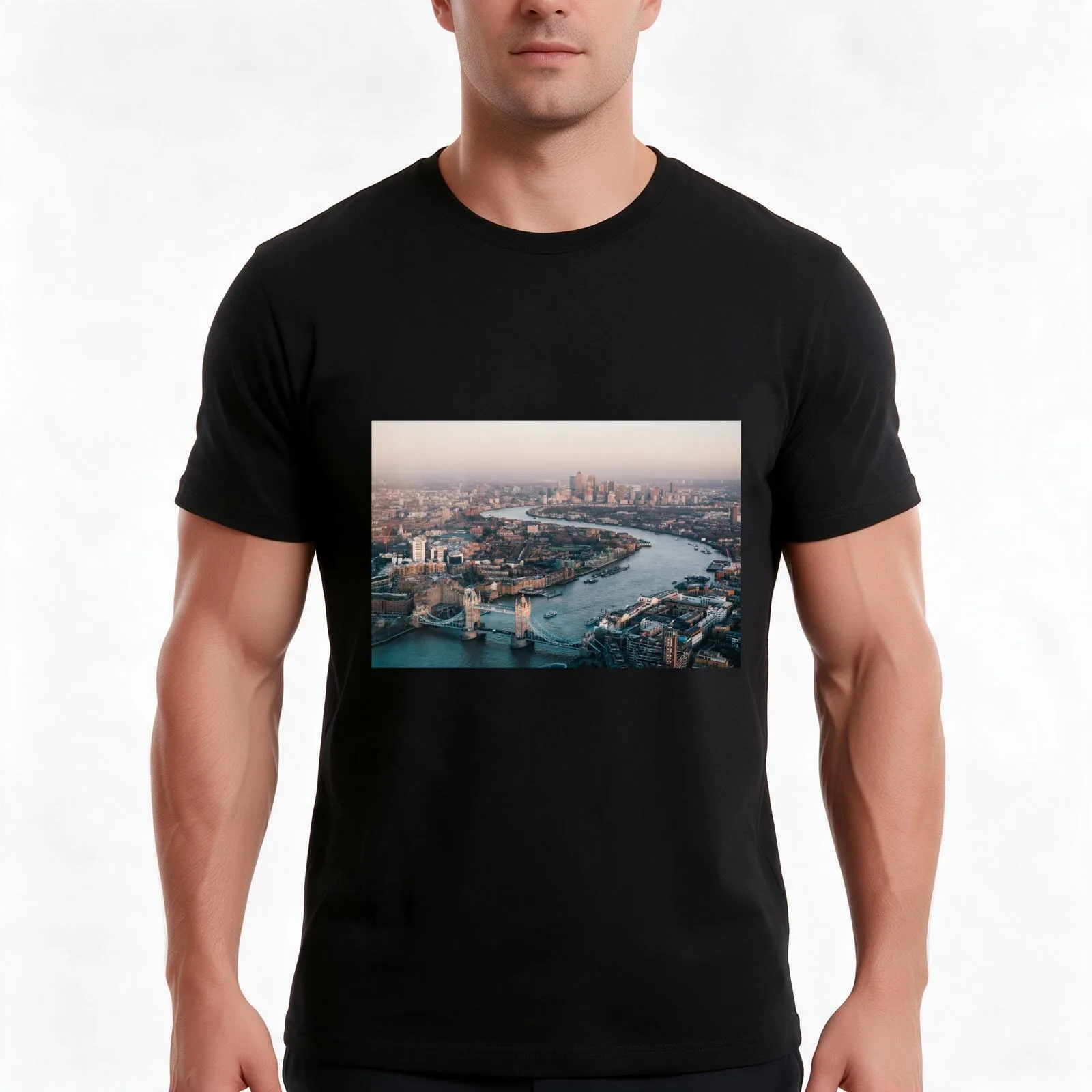 Tower Bridge London T-Shirt, Summer Casual Cotton Tee, Oversized Streetwear Tops, Vintage Graphic Print, Loose Fit Short Sleeve