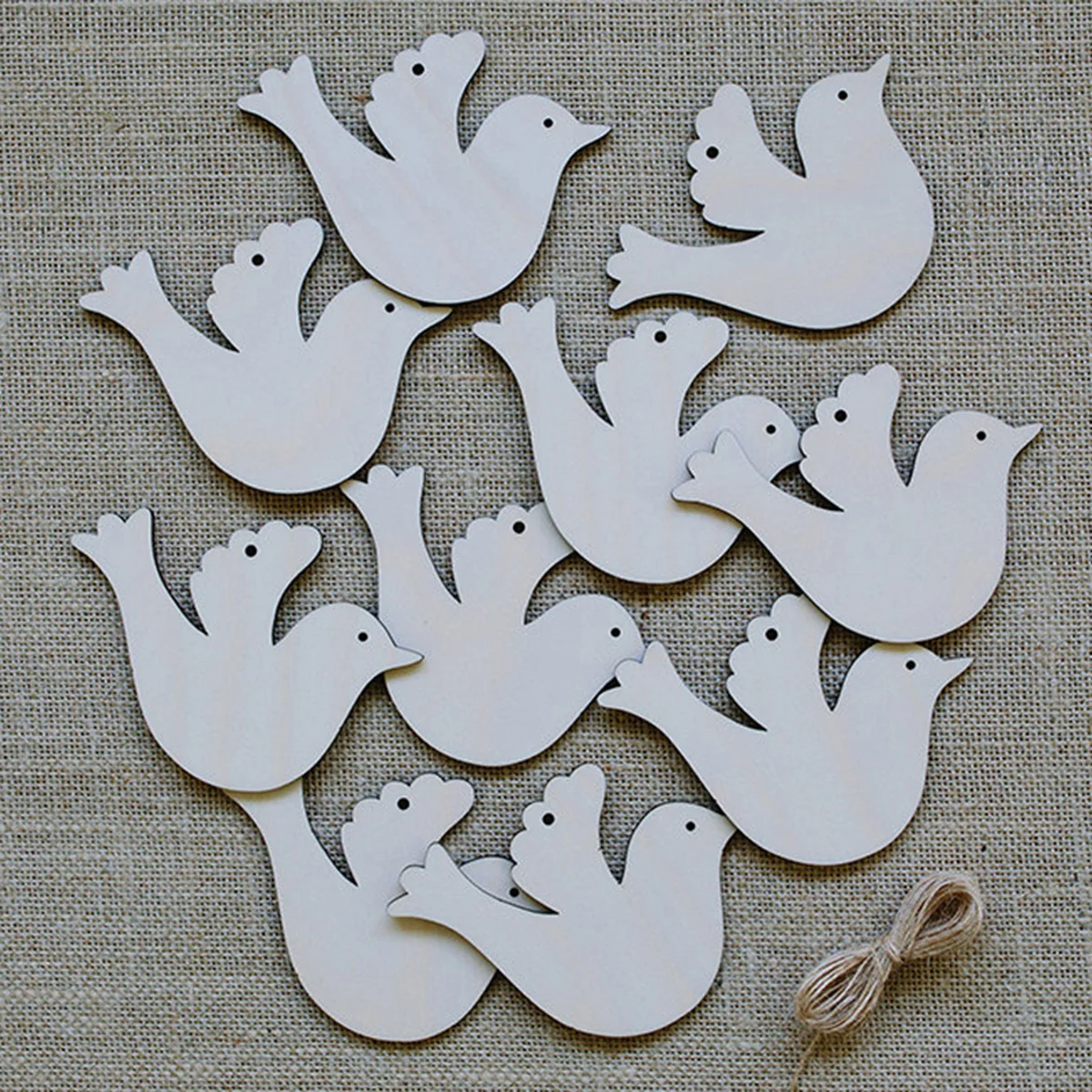 

10Pcs Wood Embellishment Christmas Tree Ornaments Delicately Carved Sturdy String Hanging Festive Decor Christmas Tree Ornaments