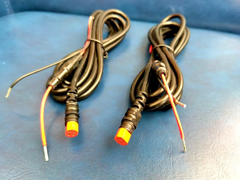 010-12199-04 Power Cable Quick Connect Adaptor 4-Pin 4Xdv for Garmin EchoMAP / Striker Series Fishfinder Waterproof Connector