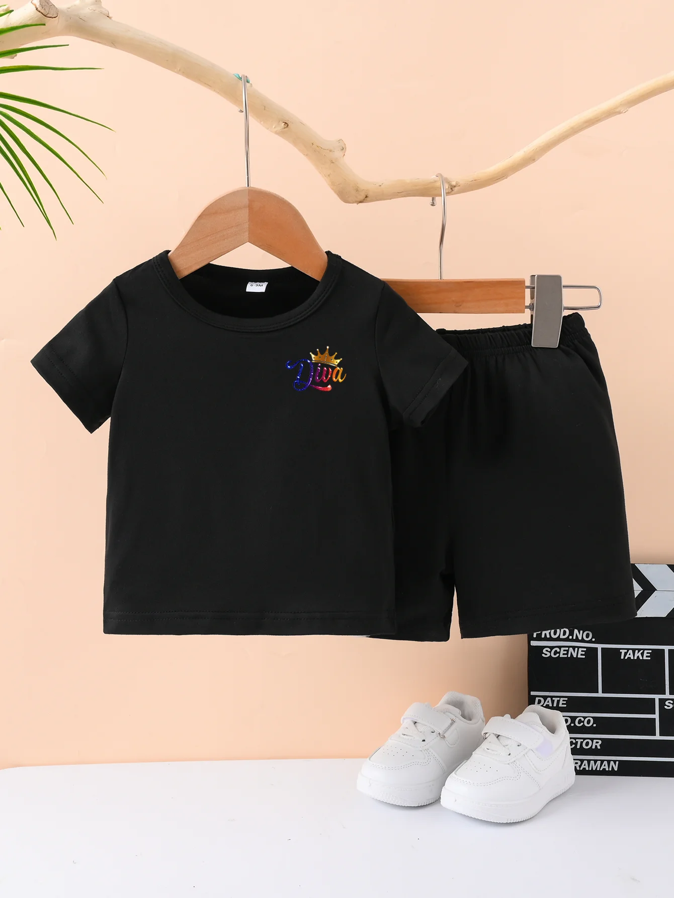 Summer New Male And Female Baby Short Sleeve Black T-Shirt Round Neck Pullover Top +  Casual shorts