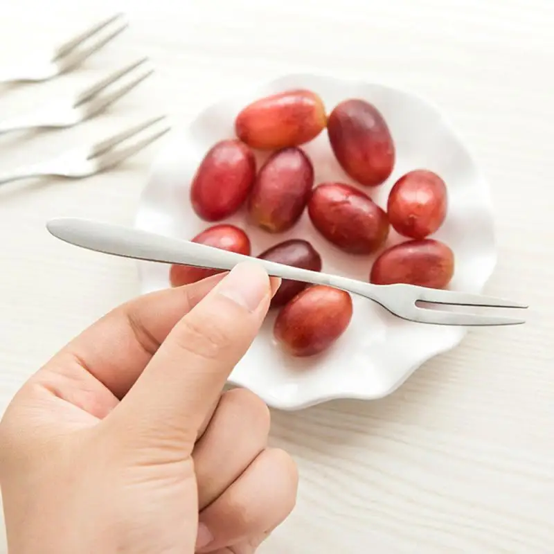 1/2/5pcs Stainless Steel Two-tine Flatware Fruit Fork Birthday Party Fruit Pick Fruit Fork Snack Dessert Fork Kitchen Accessorie