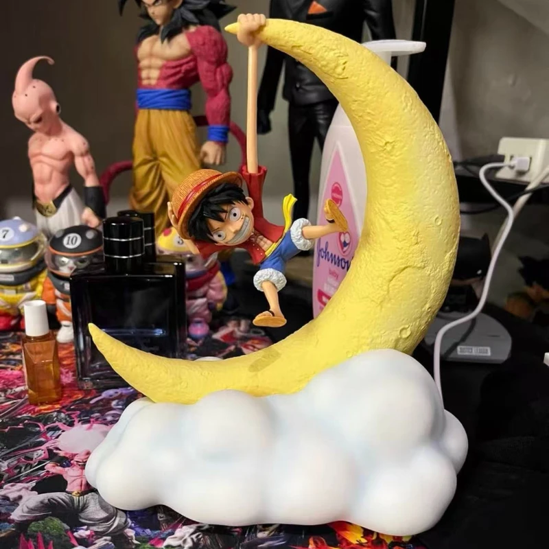 

Ночник One Piece Luffy: Аниме-светильник для рабочего стола с магнитным управлением, лунная лампа, забавный подарок для детей на праздники