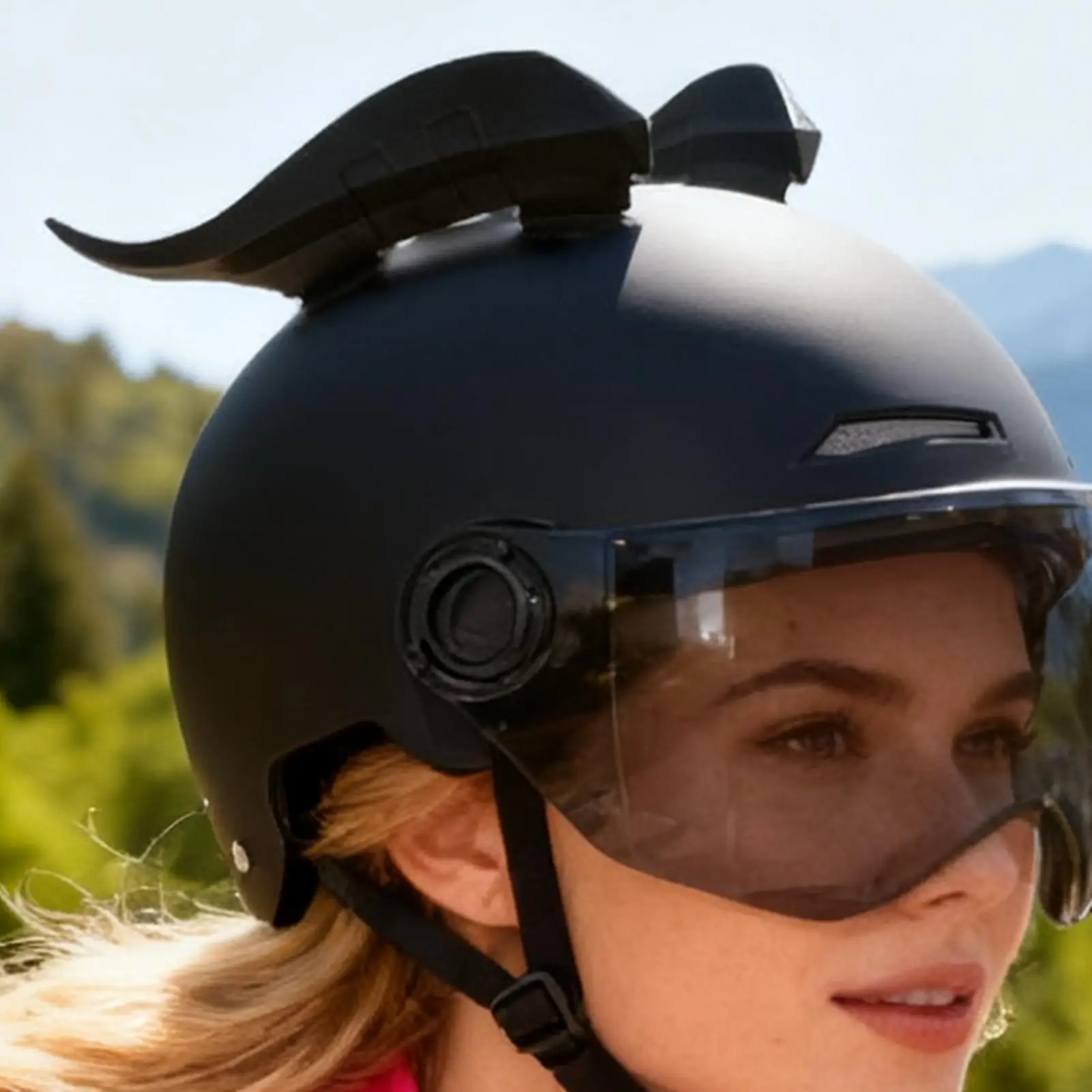 

Motorcycle Helmet Horns 2Pcs/set Motorbike Helmets Horns Ornaments Cool Helmet Accessories For Cycling Skiing Scooter