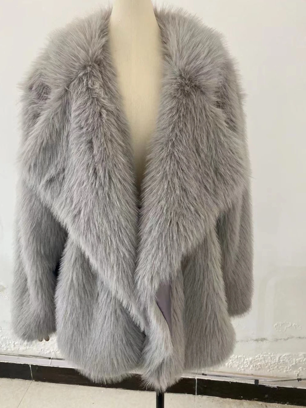 Trendy Loose Women's Fur Coat  Fur Jaet Eco-friendly Ele Street Sle Warmth Long Sve Mid-Length Korean Sle