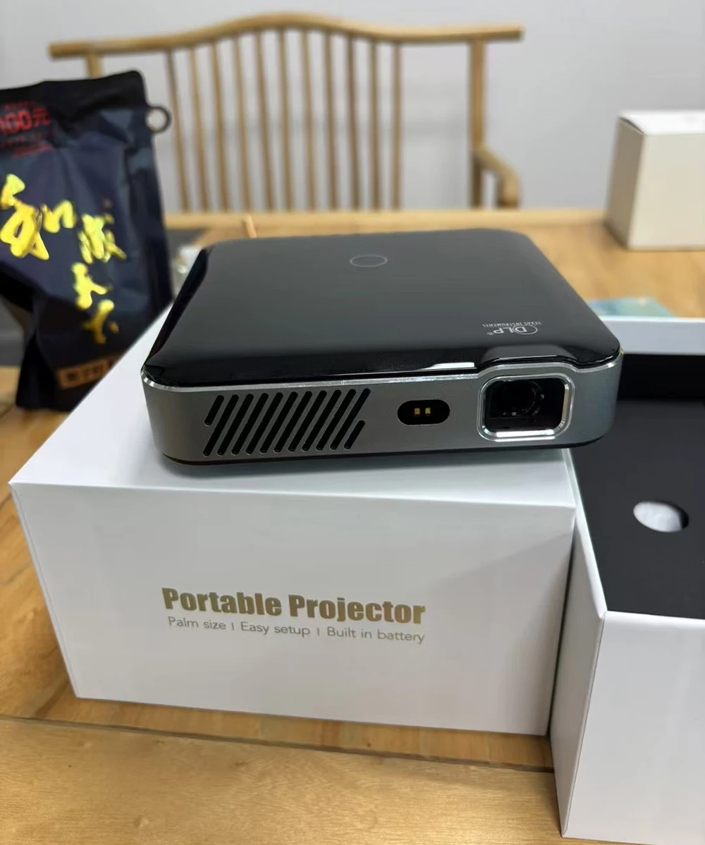 Smartldea Full HD 4K 3D Smart Projector Auto Focus Android 9.0 5G Wifi DLP Proyector 10500mAh battery Mobile Smartphone beamer