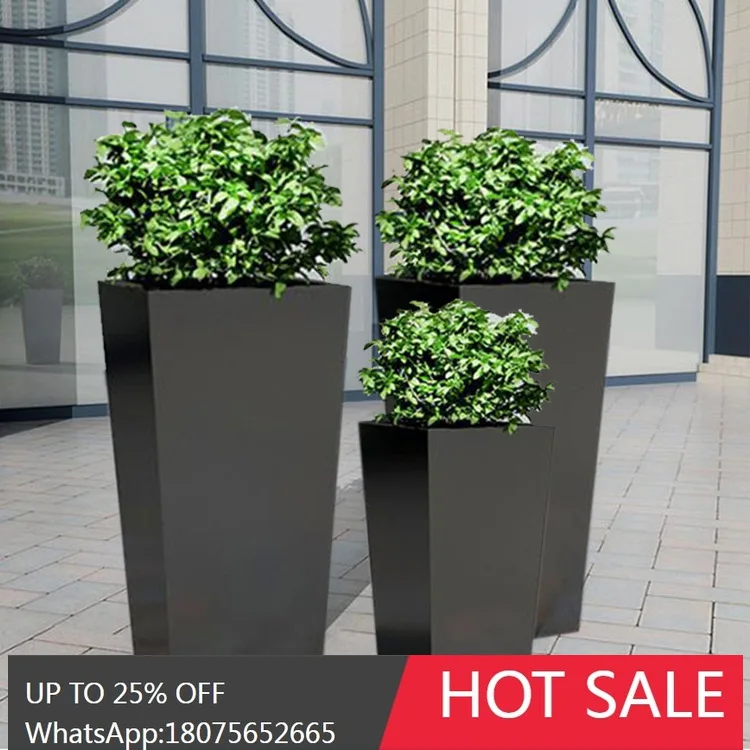 

HLZ Simple Fiberglass Diagonal Bucket Mall Office Floor Vase Display Decoration