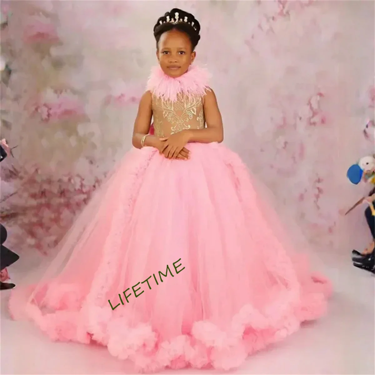 

Pink Tulle Puffy Flower Girl Dress Applique Bow Ruffles Feathers Kids Birthday Ball Gowns Princess First Communion Dresses