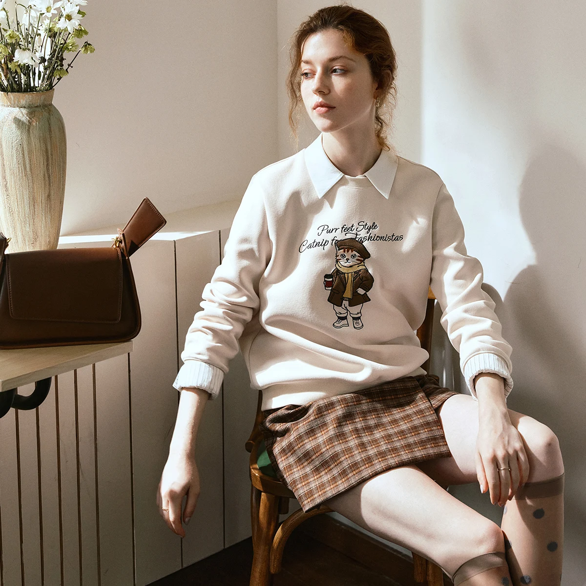 OLrain Pullover Sweatshirts Woman Loose O-neck Heavily Embroidered Pullovers 2025 Woman Autumn Casual French Tops O57QR000865