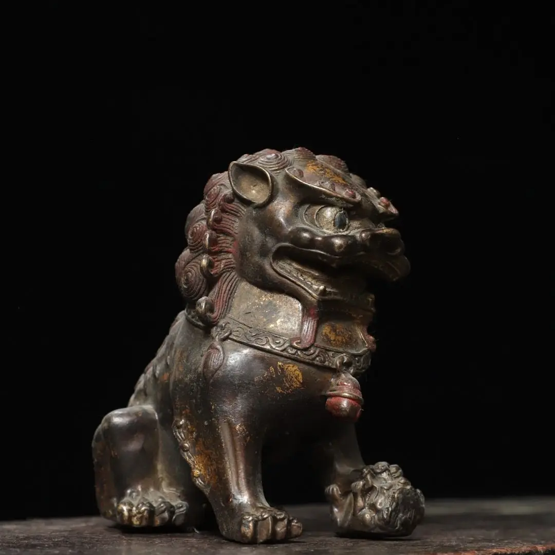 Old collection treasures, copper gold [lion] ornament, height 12 cm, length 13 cm, thickness 8 cm, weight 0.9 kg