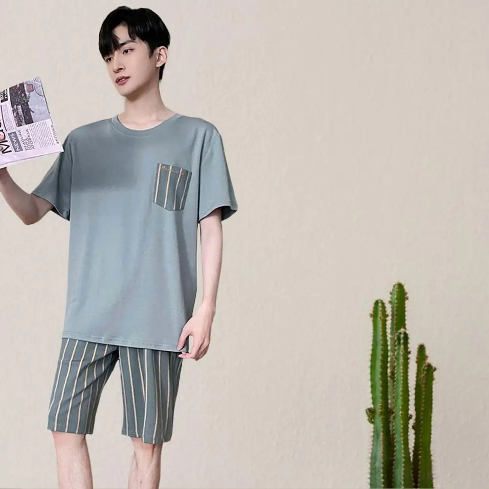 Printing Sleepwear Set Men's Summer Loungewear Set with O-neck Short Sleeve T-shirt Wide Leg Shorts Elastic Waist for Loose