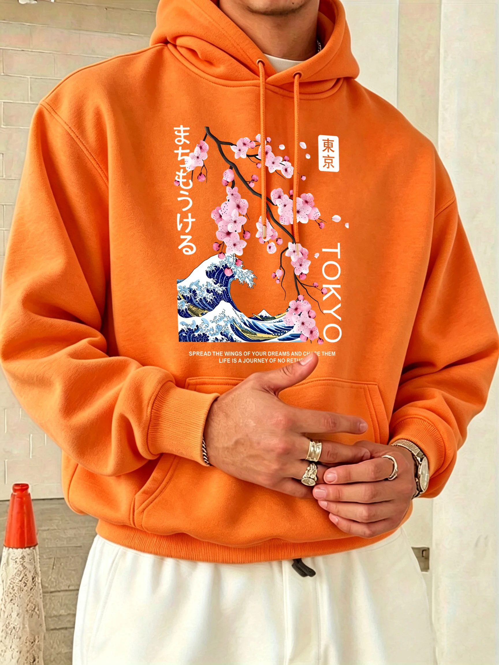 Street Fashion In Tokyo - Hoodie Pria Motif Bunga Sakura Tokyo,