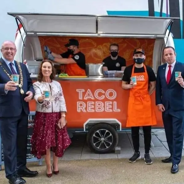 

Мобильная мини-тележка для продажи мороженого и фастфуда на заказ, для продажи в США