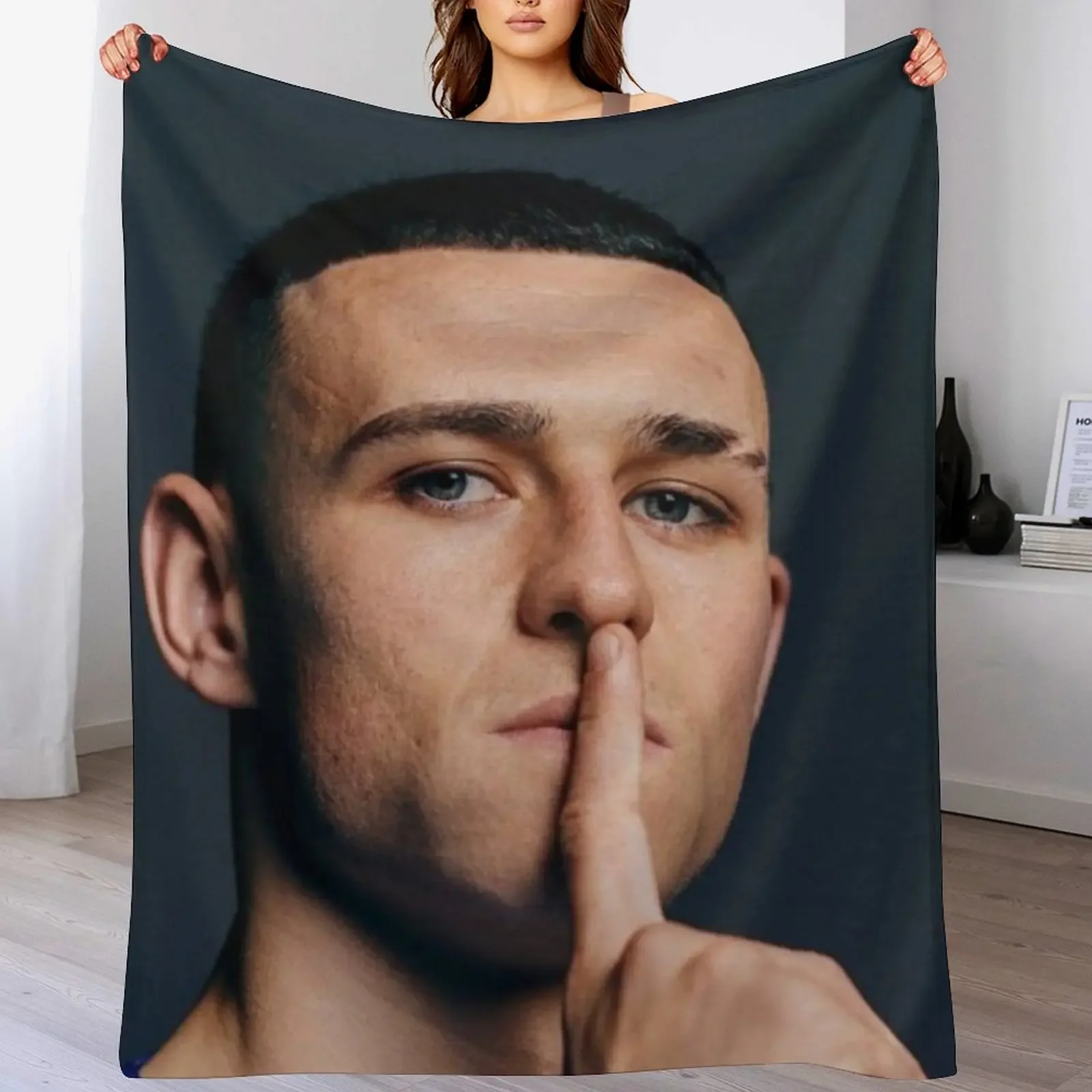 Phil Foden T-shirts Throw Blanket Large Hair Hairy Luxury Designer Blankets