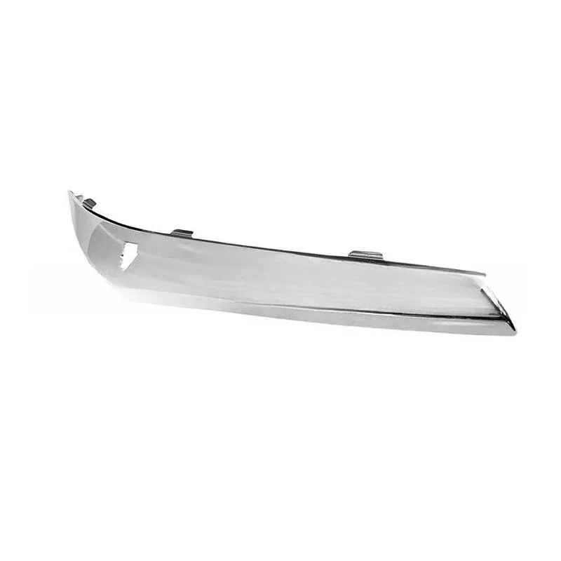 Suitable for 2012-2014 Chrysler 300C front bumper left and right trim 68146905AA