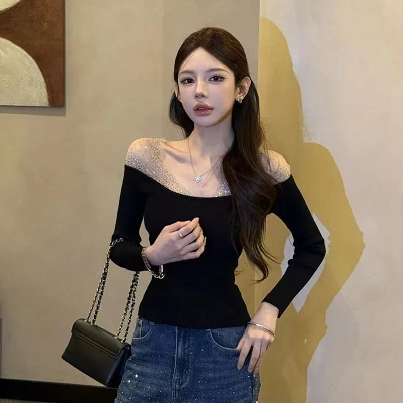 T-shirt coreana slim fit da donna autunno manica lunga diamanti maglia patchwork magliette donna nera chic semplice casual sexy top corti