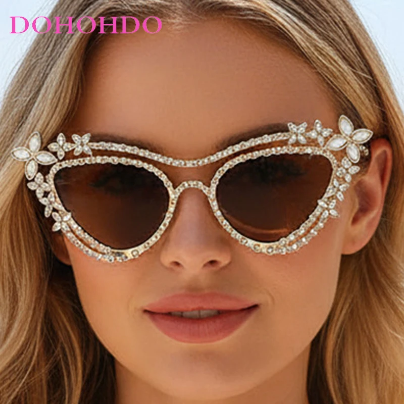 2026 New Trendy Metal Cat Eye's Imitation Diamond Women Sunglasses Luxury Punk Men Shade Sunglass Outdoor Travel Eyewear UV400