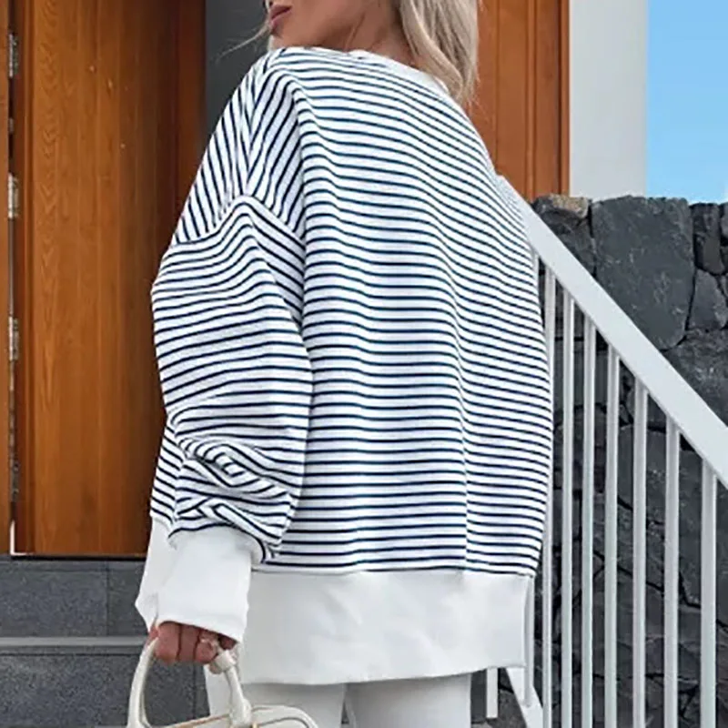 เสื้อสเวตเชิ้ตแขนยาวลายทางแฟชั่น ดีไซน์เก๋ คอทรงโอ ทรงหลวม สไตล์ลำลอง เหมาะสำหรับใส่ทำงานหรือเล่นกีฬา เสื้อผู้หญิงใหม่เรียบง่าย สไตล์พูลโอเวอร์ สำหรับฤดูใบไม้ร่วง