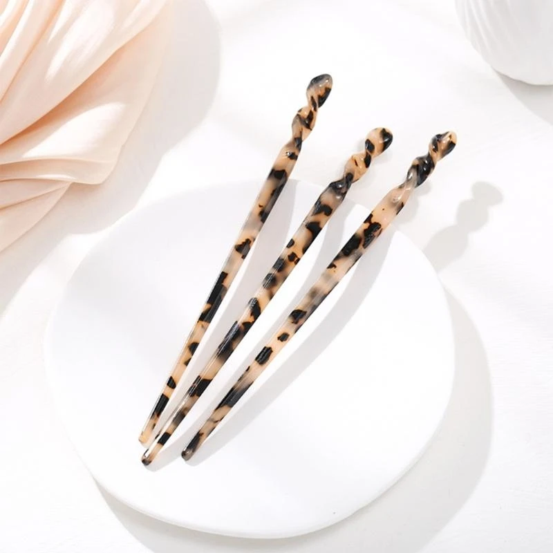 

Delicate Hair Elegant Carved Hair Jewelry Nacreous Jewelry Chinese Traditional Decorative Hair Jewelry