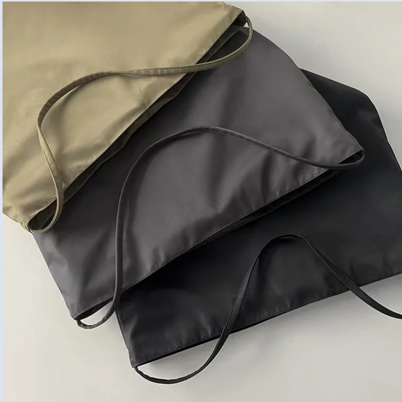 Versatile Trendy R Minimalist Large Capacity Ultra Light One Shoulder Nylon Bucket Bag Khaki/Deep Coffee/Black