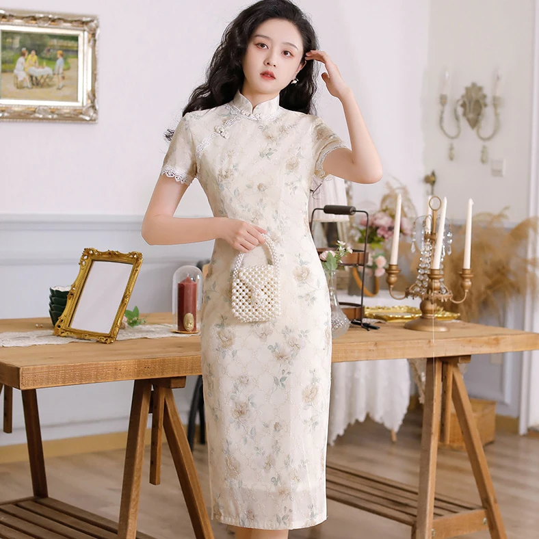 

Elegant Lace Patchwork Cheongsam Women Chinese Traditional Dress Summer Chiffon Vestidos Short Sleeve Sexy Slim Qipao Dresses