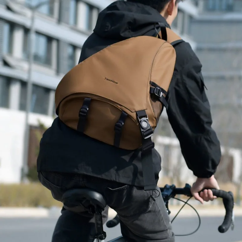 Borsa da petto da uomo alla moda Nuova borsa da viaggio per escursionismo all'aperto Borsa a tracolla da donna Borse a tracolla multifunzionali impermeabili di grande capacità