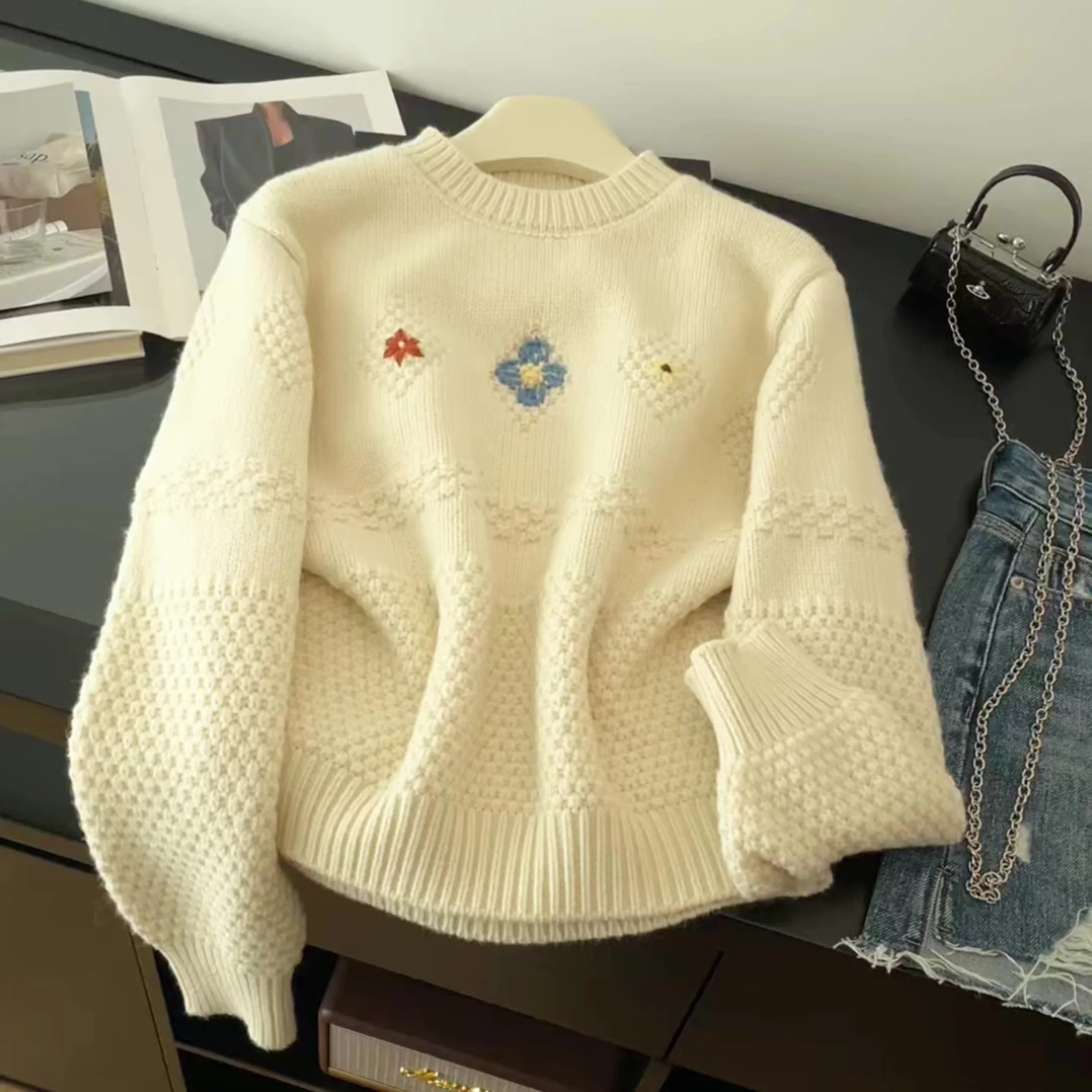 

Women Apricot Embroidery Pullover Sweater Vintage Jumper Knit Long Sleeves Cozy Cashmere Sweater For Women Spring 2000s Clothes