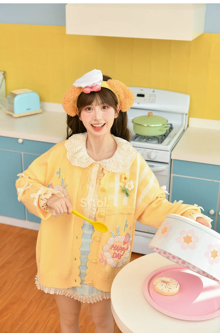 2025 Spring and Autumn New Sweet Girl Style Energetic Doll Collar Casual Shirt Blue Plaid Skirt Yellow Knitted Cardigan