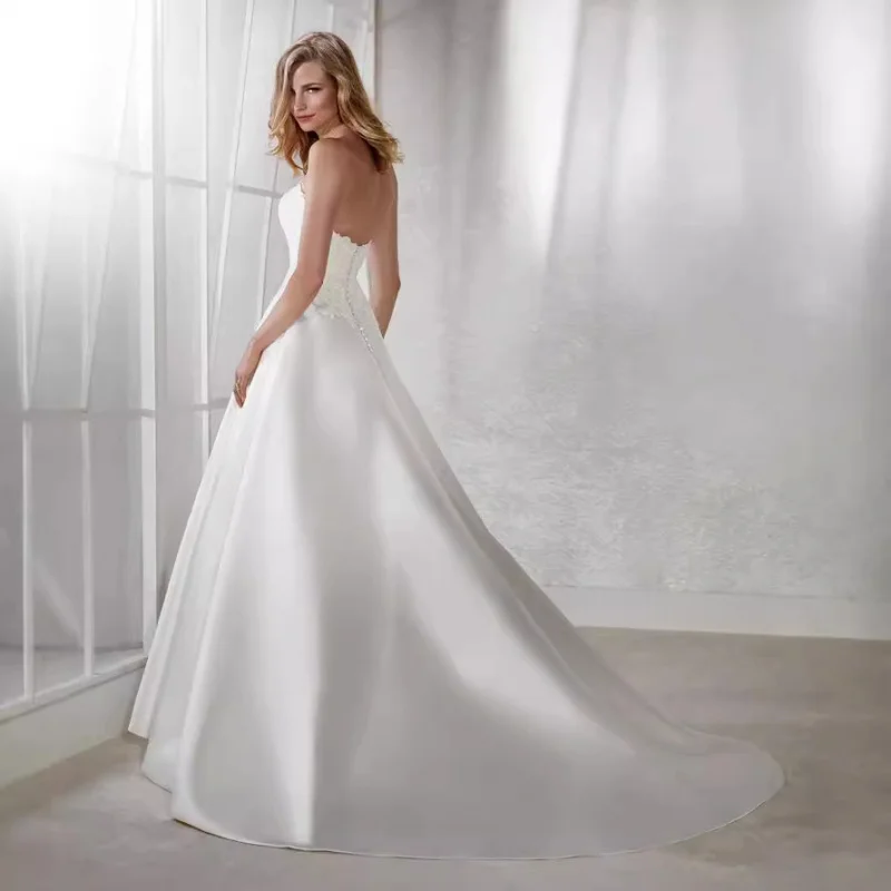 신부 웨딩 외출용 거즈 스트랩리스 하이웨이스트 슬리밍 여름 심플 새틴 텍스처 프레시 스타일