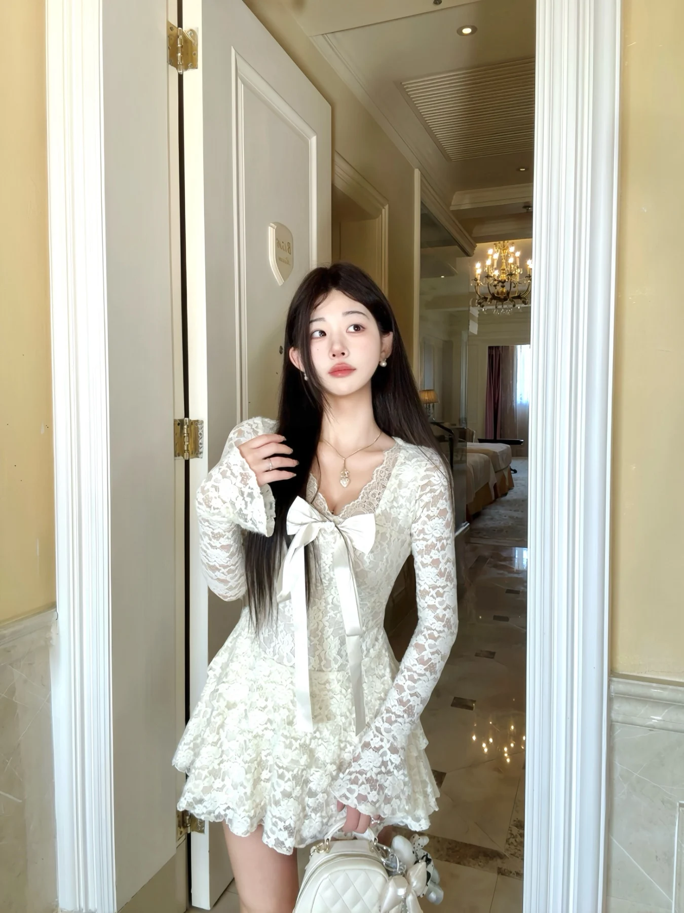 

Pure Desire Lace Knot Long Sve Dr Waist Cinching ort Skirt Uoo Fan Xin e Collection for Young Women