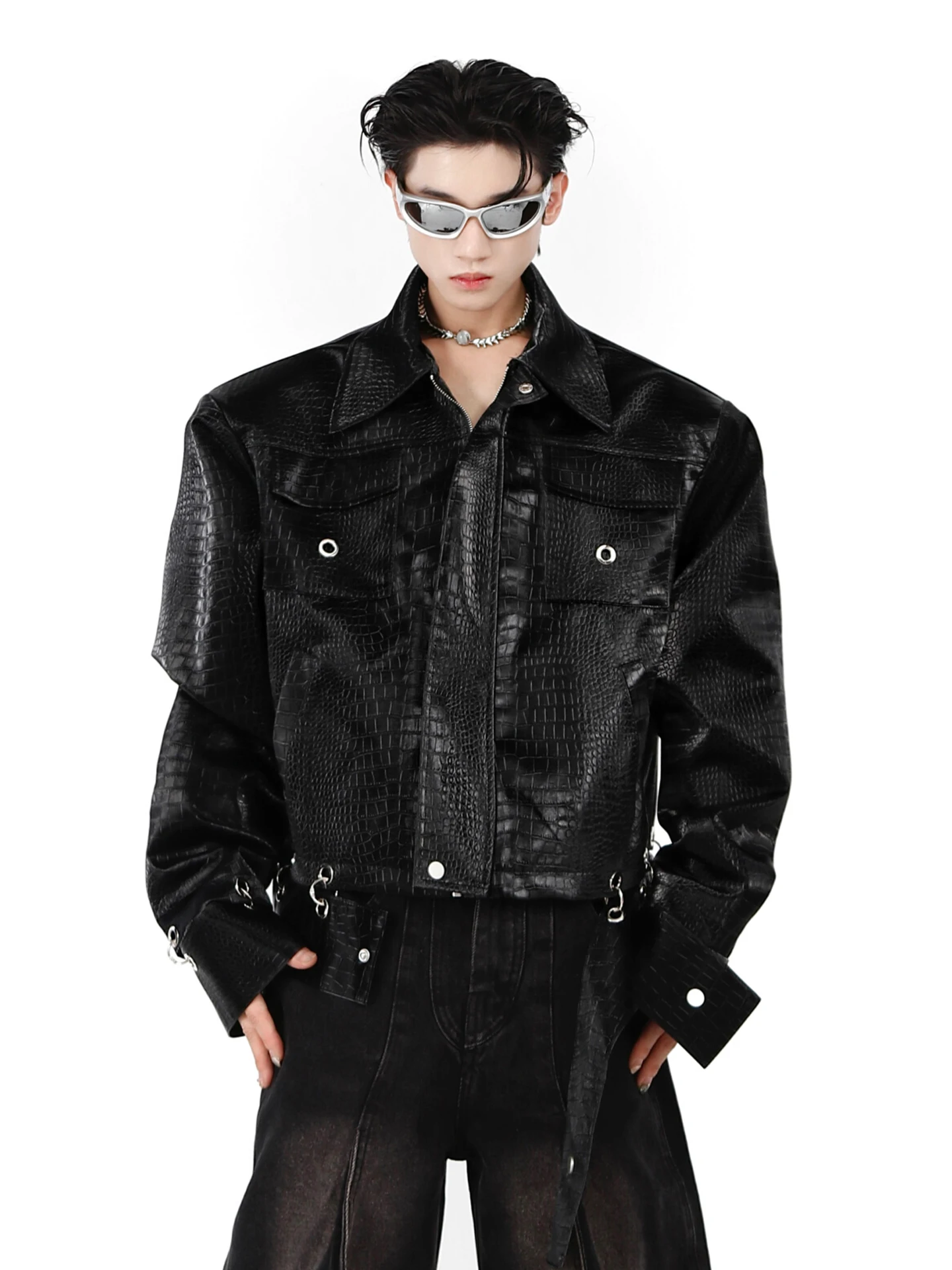 

Мужская куртка из искусственной кожи с крокодиловым узором в американском стиле, с нашивками и наплечниками, высококачественная, в стиле де-конструктивизм