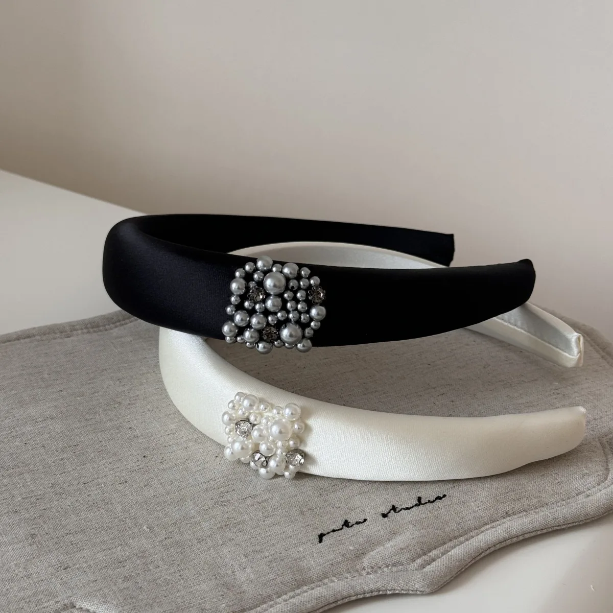 Headband Rhinestone Pearl Satin Black White Sponge High Crown Anti Slip Soft Fit Chic Daily Travel Office Women Hair Accessory