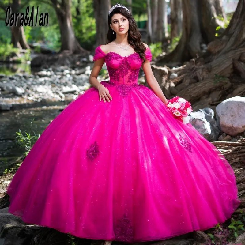 Giltter Fuchsia Quincenara Dresses Off The Shoulder Short Sleeves Applique Ball Gown Prom Dress Vestidos De 15 Años Quinceañeras