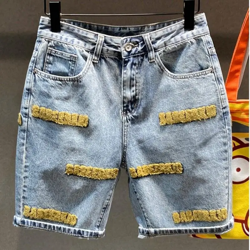 Short en denim brodé au genou pour hommes, jeans courts classiques, vêtements de luxe coréens, vêtements de créateurs d'été, décontracté, K-pop, nouveau