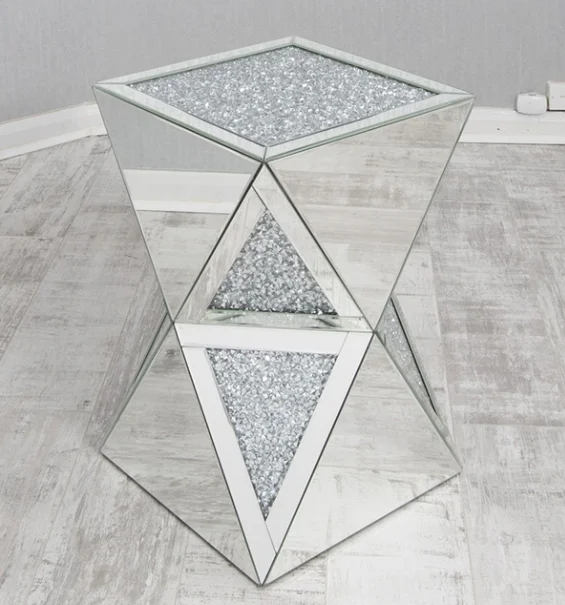 

Modern Design Side Corner Table Crushed Diamond Silver Side Table Beatuiful For Living Room