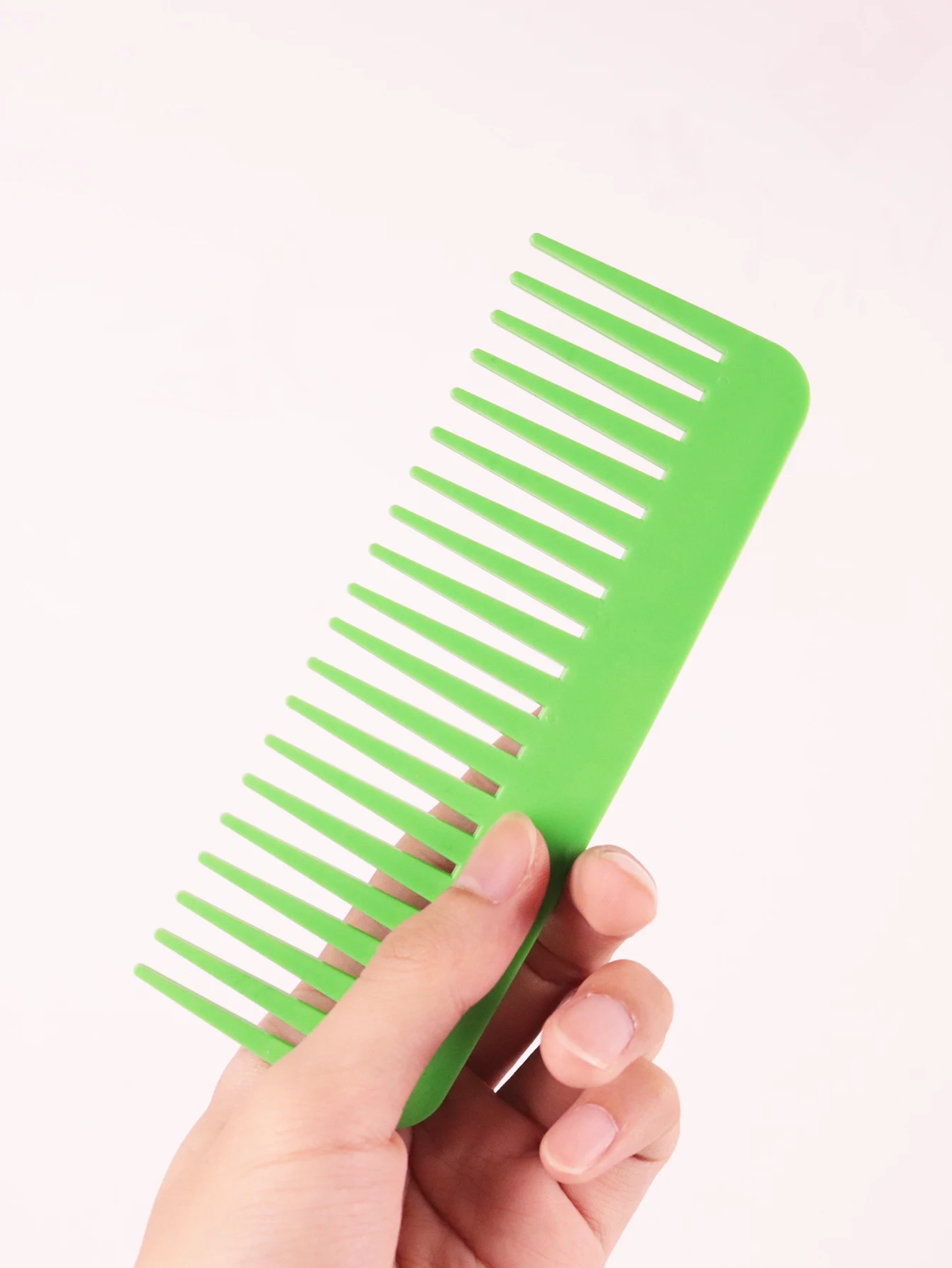 1 Thick Plastic Heat-Resistant, Anti-Static Long Toothed, Wide Toothed Salon Hairstyle Comb Special for Real Hair Wigs
