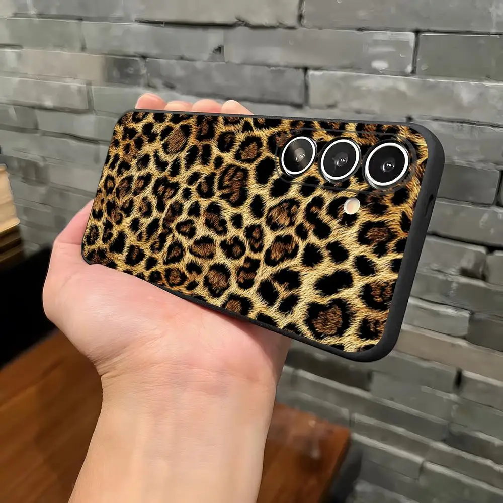Leopard Print Phone Case For Samsung S26 S25 Plus S20 S20 Plus S22 Ultra S23 FE S21 Plus S21 Ultra Soft Cover