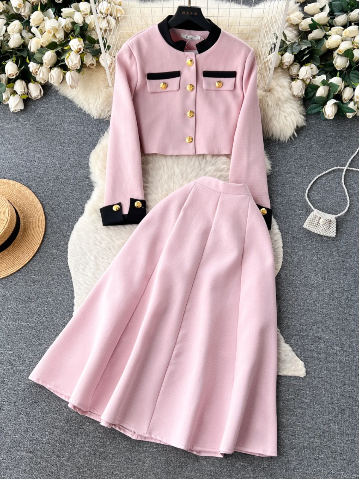 Elegant round Neck Metal Buttoned Suit Jacket And High Waist  Skirt Two Piece Set for Women Fashionable Slimming Look