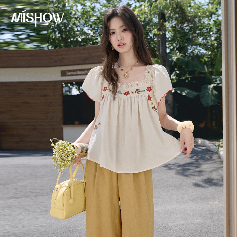 

MISHOW French Retro Flower Embroidery Lace Puff Sleeves Folded Blouse Female 2026 Summer Fashion Casual Elegant Top MXF25X2651