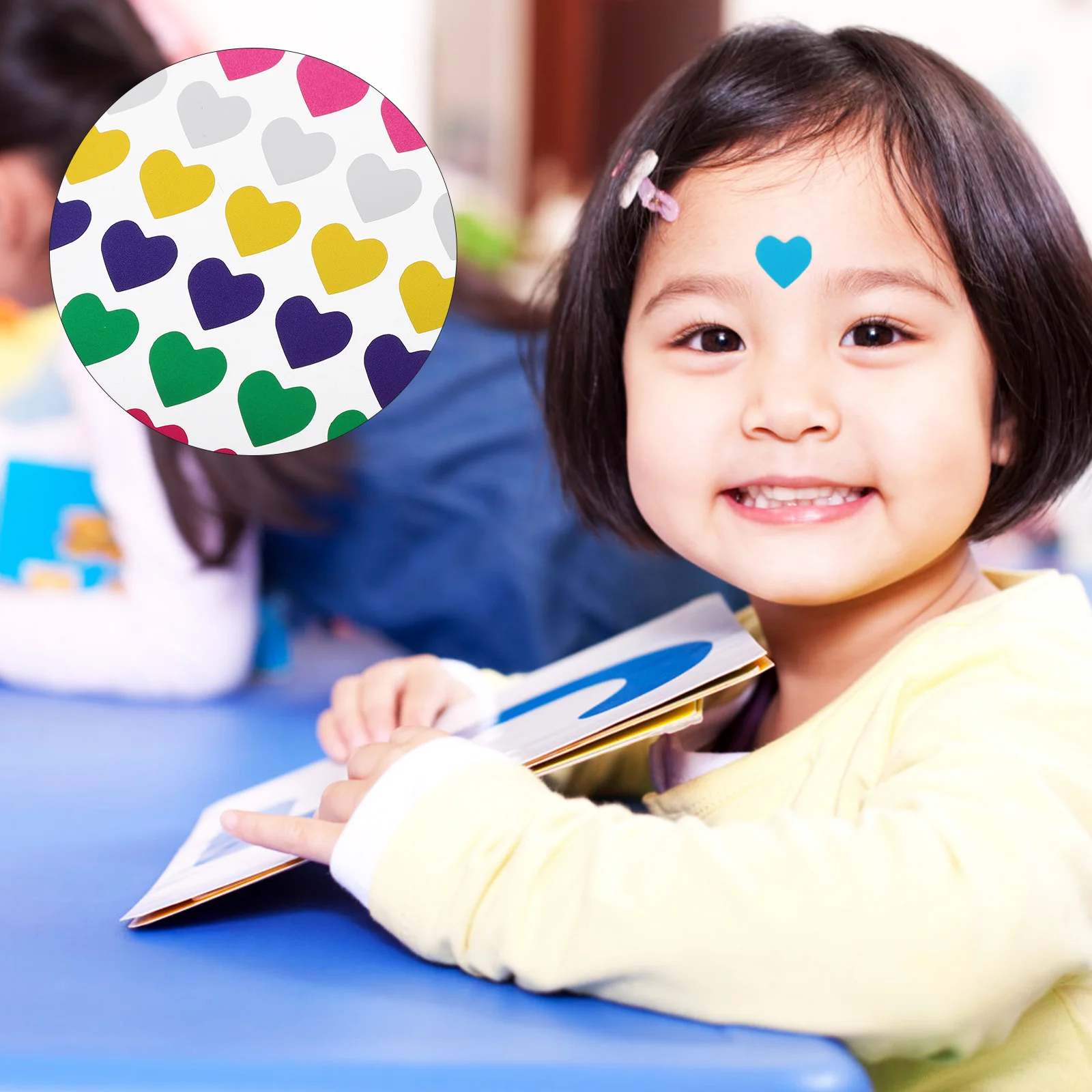 

50 Sheets Heart Stickers Reward Lovely Design Bright Colors Decorative Kindergarten Teacher Craft Project Party