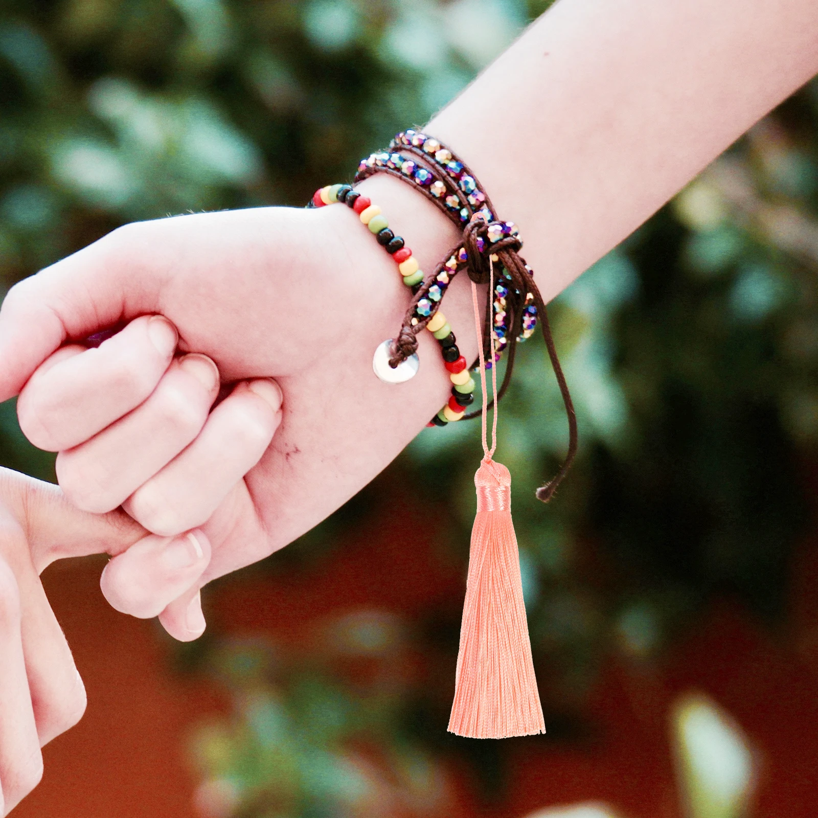 

25pcs Tassels for DIY Crafts Mini Jewellery Hanging Keychain Pendant Fan Decorative Gift Fan Pendant Packaging