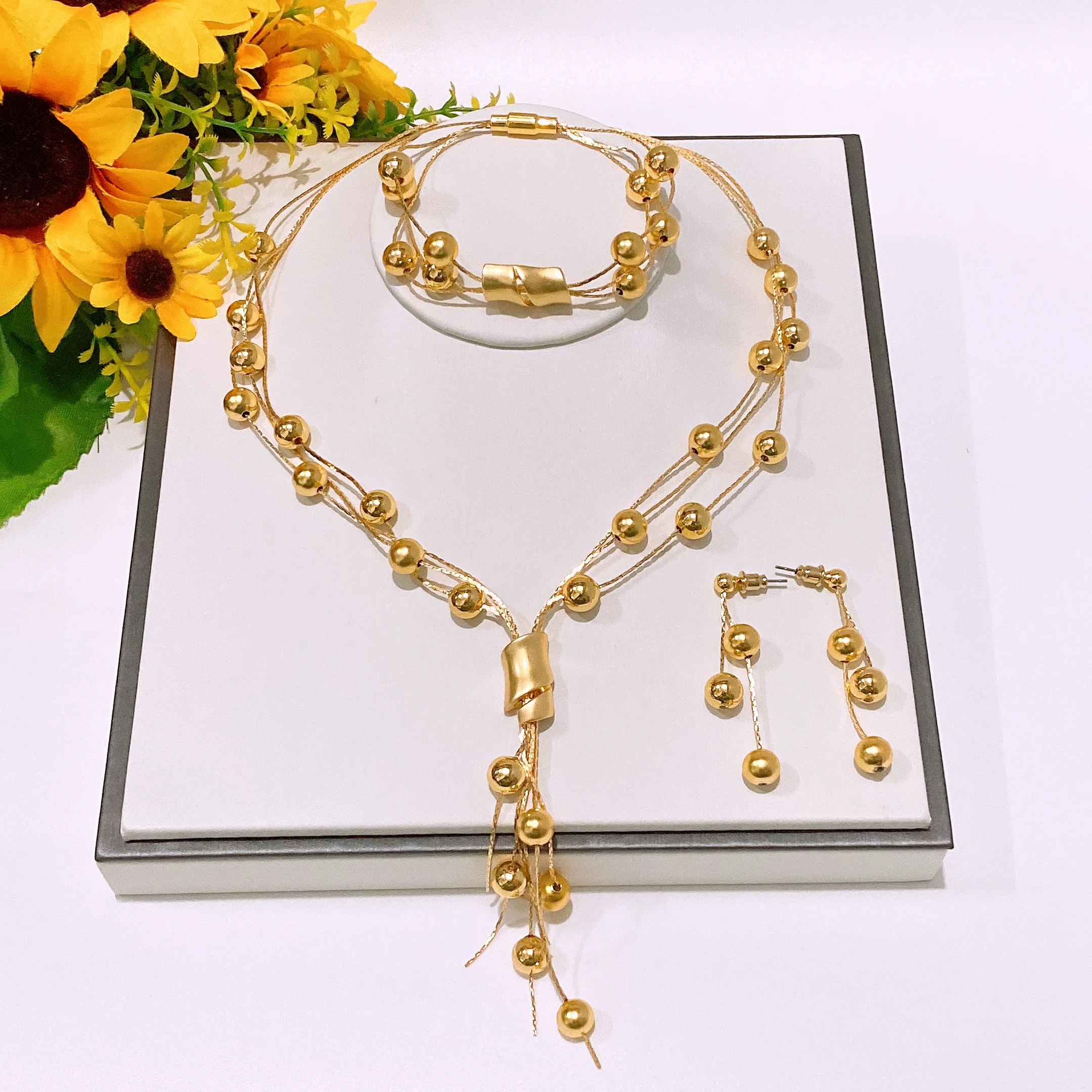 

Dubai Unique African Gold Beads Jewelry Set Necklace Earrings Women Wedding Party Lightweight Jewelry