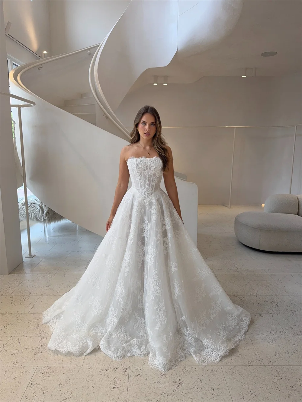 Tokyo Custom White Strapless Lace Wedding Dress A Line Floor Length Bridal Gown Elegant Sleeveless Formal Wedding Evening Dress