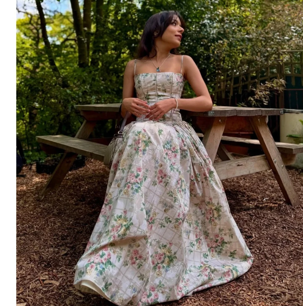 여성용 여름 의류 미디 우아한 드레스 신상품 화이트 플로럴 프린트 휴가용 드레스