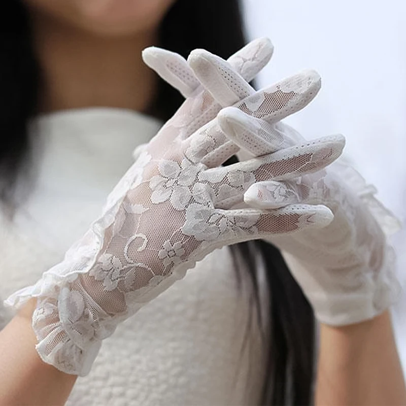 Women's Lace Sun Protection Gloves Sexy Ruffle Lace Flower Clear Gloves Breathable Anti-Sliptouch Screen Driving Cycling Mittens