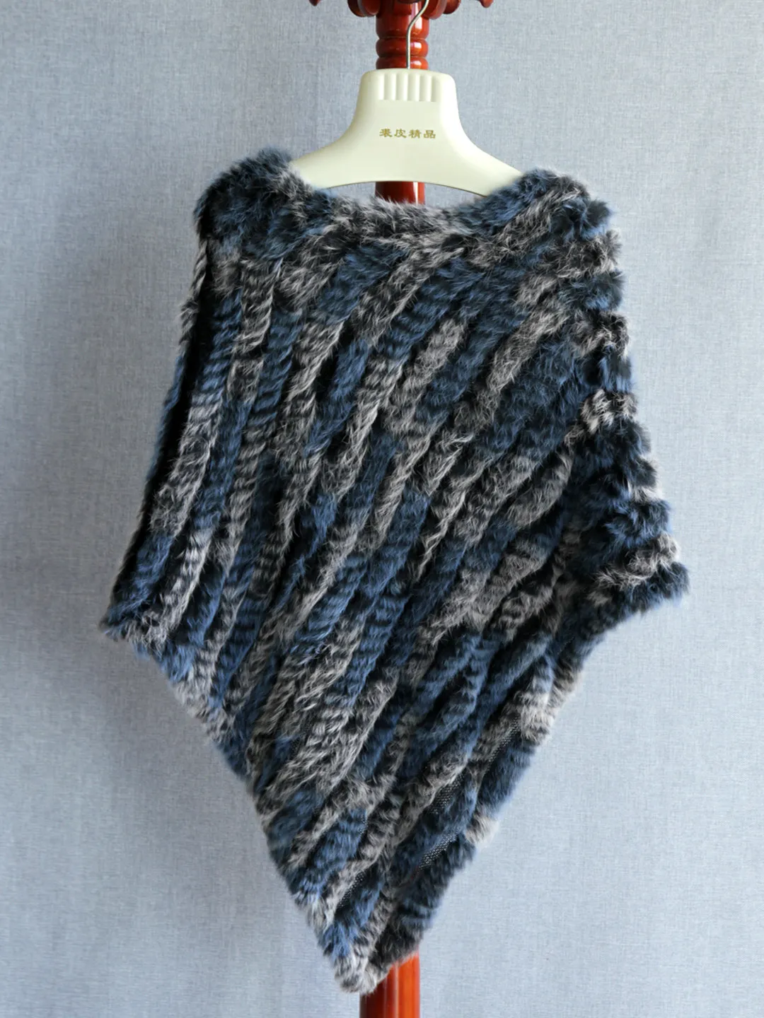 2025 Autunno e Inverno Commercio estero Sfumatura colorata Pelliccia di coniglio Mantello Scialle Giacca di pelliccia Scialle lavorato a maglia a mano pura Donna