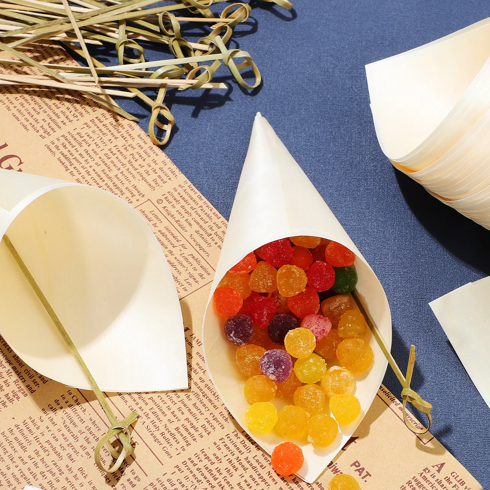 

100Pcs Bamboo Cocktail Sticks Knotted Design Easy Pierce Food Perfect for Parties Restaurants Bars Cocktail Sticks