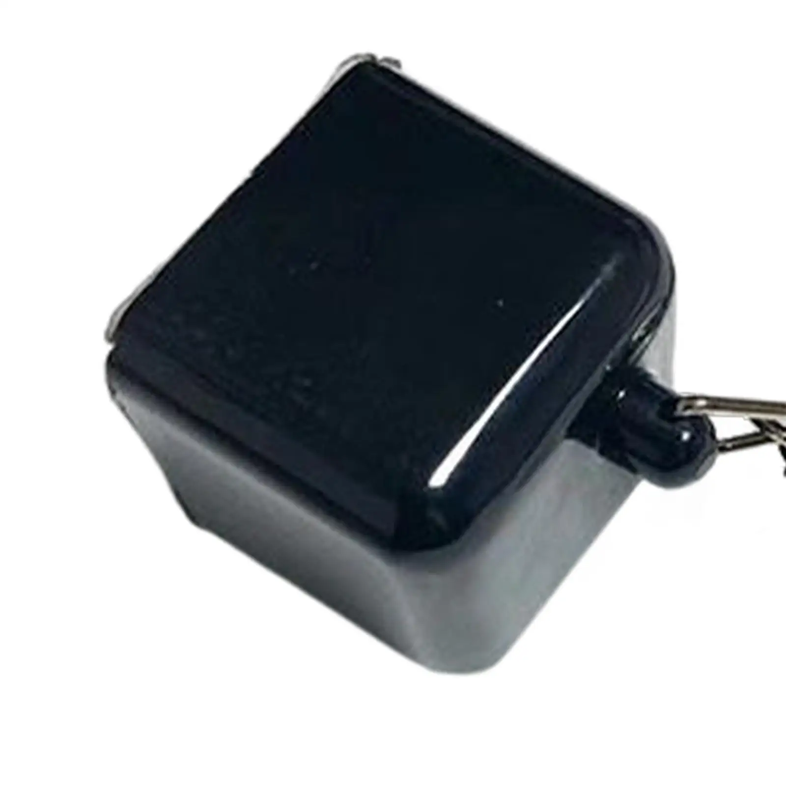 

Compact and Stylish Pool Cue Chalk Holder for Billiards Enthusiasts