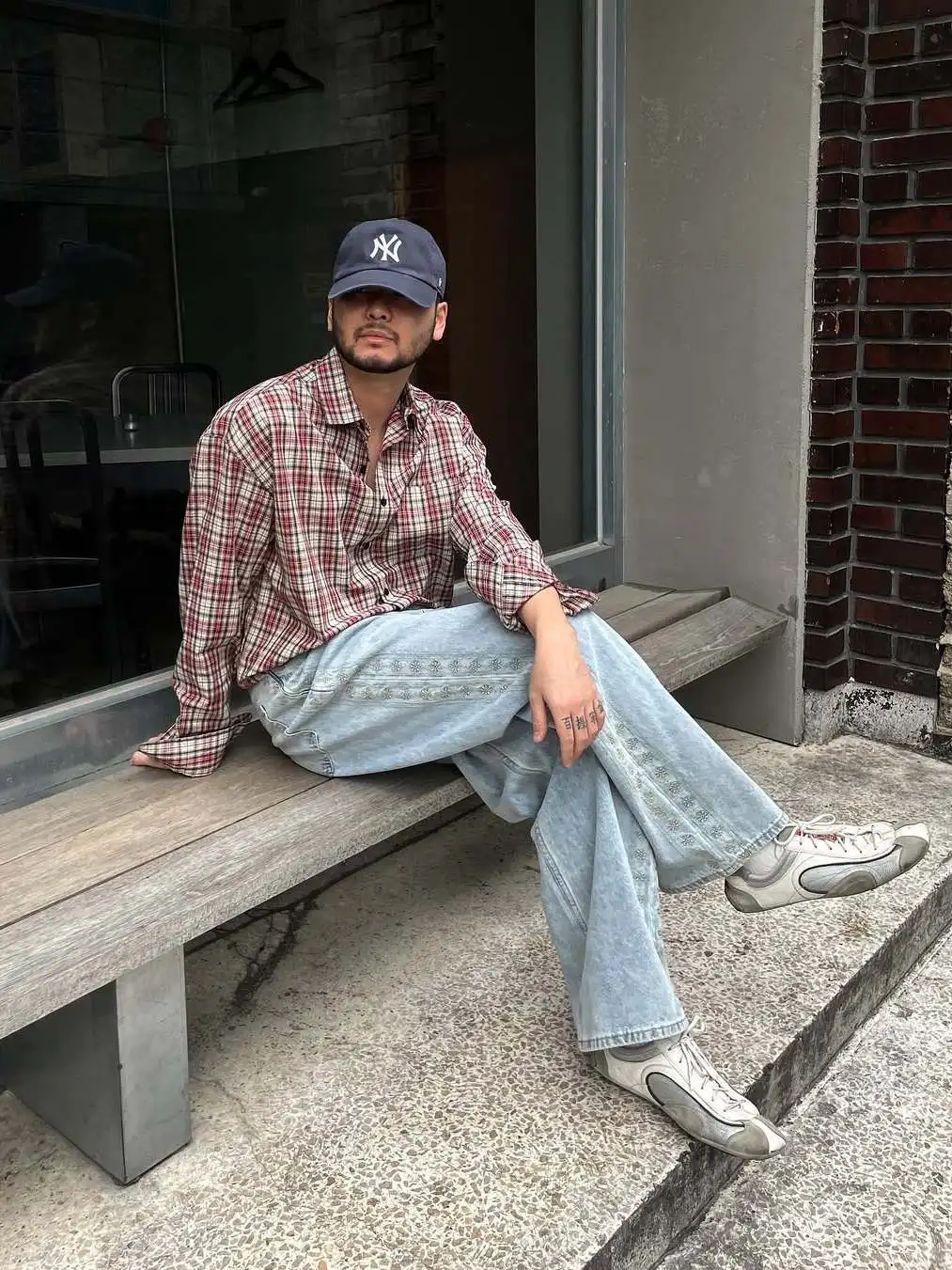 

Faionable Retro Plaid Long Sve Loose Fit Color Blo Men's irt Jaet Banana Blue Earth Spring 2026 Cotton Blend Butto...