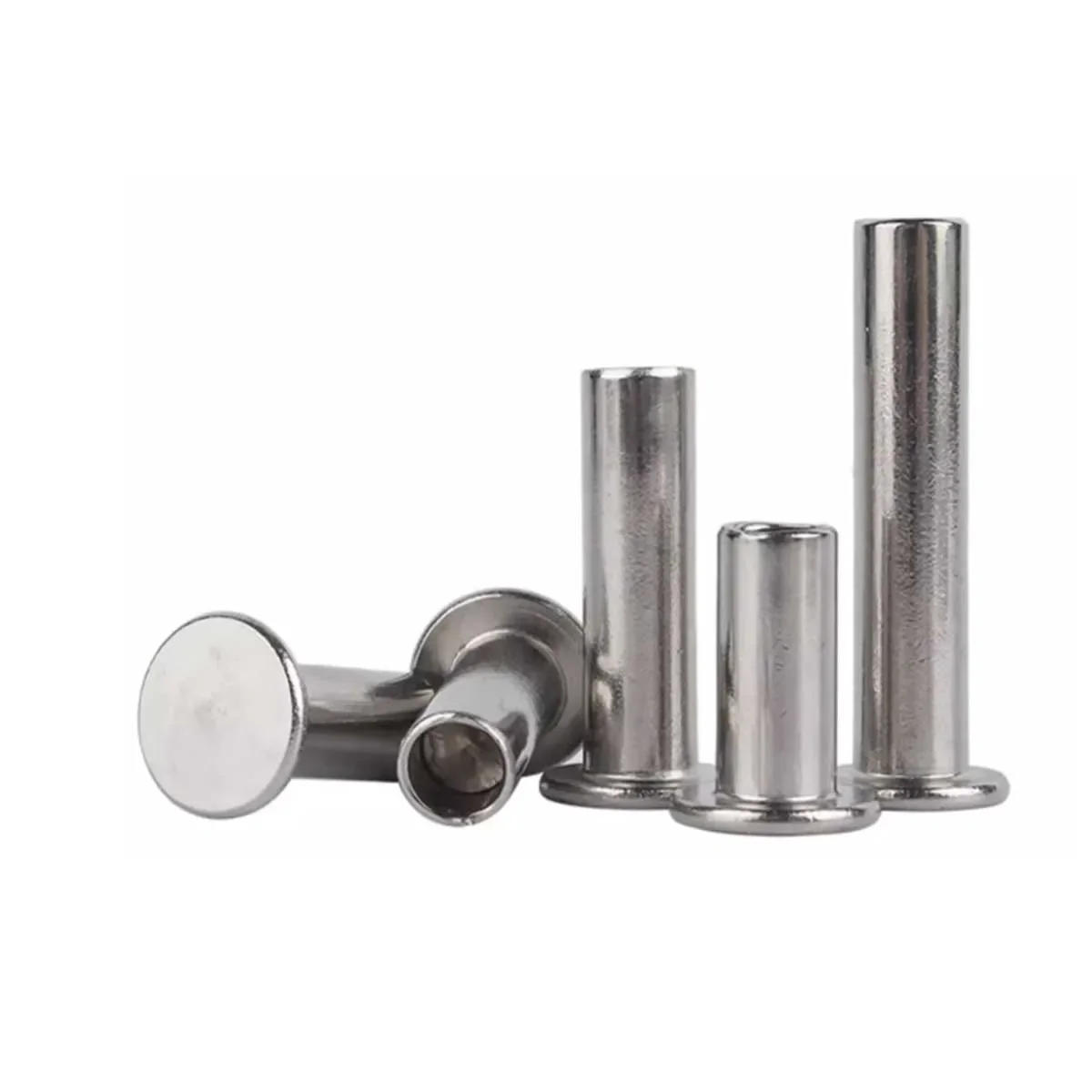 M5M6M8 Rivetto semi cavo a testa piatta in acciaio inossidabile 304